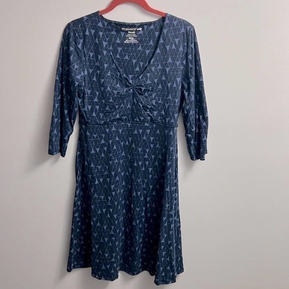 Toad&Co Rosalinda blue dress‎ with a triangle pattern Size Small - Picture 2 of 3